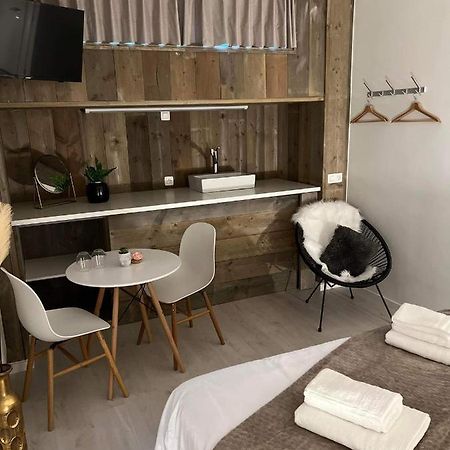 Ruime Luxe Kamer In Centrum Brugge Met Badkamer! Extérieur photo