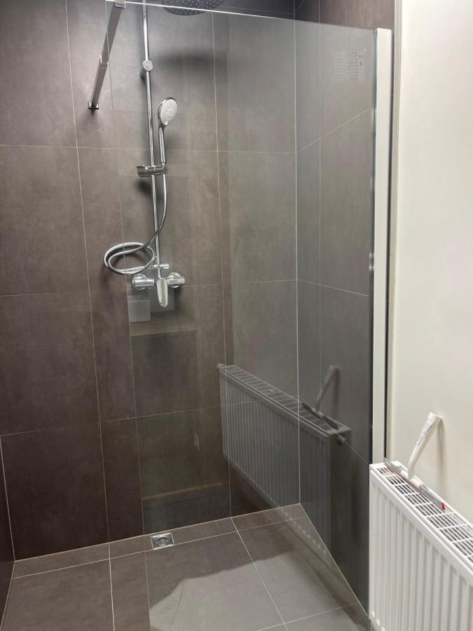 Ruime Luxe Kamer In Centrum Brugge Met Badkamer! Extérieur photo