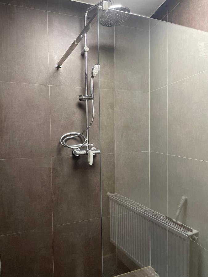 Ruime Luxe Kamer In Centrum Brugge Met Badkamer! Extérieur photo